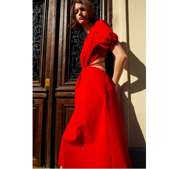 Zara Red Short Puff Sleeve Open back Midi Dress - Picture 3 of 13